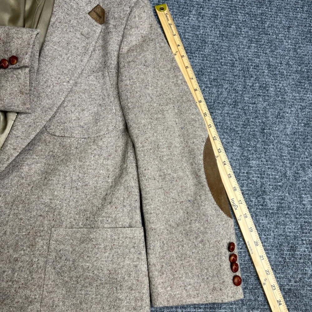 Stafford Country Collection Mens 42R Tweed Sport Coat Elbow Patches